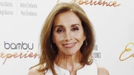 Ana Belén, 74 años: “Como sano, bebo mucha agua y uso mis cremas, pero no tengo trucos de belleza, debe ser cosa de genética”