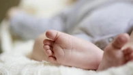 Anulan una adopción y devuelven el bebé a su madre porque la niña nació con síndrome de abstinencia por cocaína