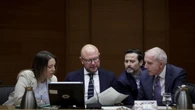 El PP matiza algunas exigencias de Vox sin perder su apoyo en las Cortes Valencianas