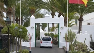 Pedro Sánchez llega a Lanzarote para veranear con su familia