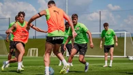 El Girona se presenta ante su afición con los deberes incompletos