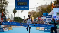 Kejelcha gana el Medio Maratón Valencia pero no logra batir el récord del mundo