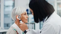 Giro de 180 grados en la audiología: la IA personaliza la audición al entorno del paciente