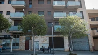 Illa anuncia un acuerdo para gestionar 13.000 viviendas y 300 solares de la Sareb en Catalunya