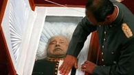 La Justicia ordena devolver a los herederos de Pinochet 13,6 millones sustraídos al Estado
