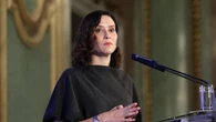 Ayuso achaca al Gobierno un “descontrol” de la inmigración que “revienta” servicios públicos y la convivencia