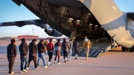 Una jueza federal de EEUU bloquea las deportaciones rápidas de migrantes indocumentados
