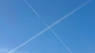 La X marca el punto de encuentro en el cielo