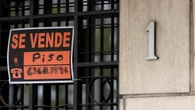 La compra de vivienda por extranjeros aumenta un 2% este año y roza el 20% del total