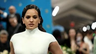 Rosalía responde alto y claro al diseñador Miguel Adrover tras acusarla de no apoyar públicamente a Palestina: “Avergonzarnos unos a otros no es lo mejor”
