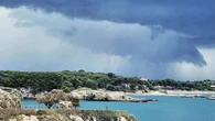 Las dos caras de la primavera en L'Escala