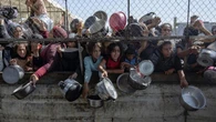 Las milicias palestinas cifran en 126 los muertos en Gaza cuando recogían alimentos