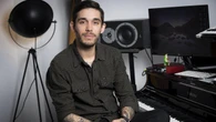 Víctor Elías, actor y músico, 34 años: “En ‘Los Serrano’ nos enseñaban cosas que luego nos iban a ocurrir en la realidad”
