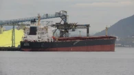 Dos buques chinos chocan durante la persecución de un barco filipino en una zona reclamada por Pekín.