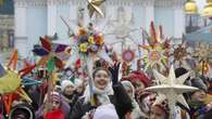 Ucrania celebra entre ataques rusos su tercera Navidad desde la invasión