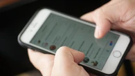 Una mujer, obligada a pagar a su exmarido 7.250 euros por llamarle “putero de brasileñas” en el chat de WhatsApp del colegio de sus hijos