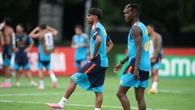 Pasillo de collejas a Lamine y Nico Williams, la mejor noticia para España de cara al Mundial