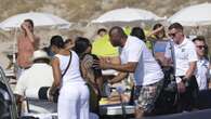 Magic Johnson y Samuel L. Jackson disfrutan de unas vacaciones de sol y playa en Ibiza