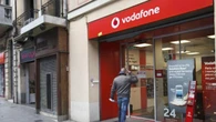 Los ingresos de Vodafone España caen un 3%, pero su beneficio aumenta un 3,4%