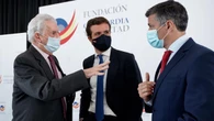 Casado ve todos los rasgos del populismo en el Gobierno de Pedro Sánchez