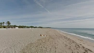 Hallado el cadáver de un hombre con una boya atada al cuerpo en una playa de Tarragona