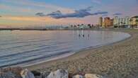 ¿Por qué el agua del mar está caliente en otoño?