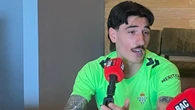 Héctor Bellerín: “Vi que un coche y un ático no hacen la felicidad. Ahora soy mucho más sencillo, no necesito mucho para vivir”