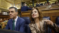 Sánchez advierte que “España avanza sin apoyo del PP”, y Feijóo le replica: “El PIB no se come”