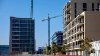 Los visados para vivienda nueva en el área de Barcelona caen un 34% en plena crisis habitacional