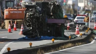 Un camionero cayó en un gran socavón en Japón hace tres meses y hasta ahora no han recuperado su cuerpo