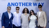 Marc Cucurella, estrella del Chelsea y La Roja, apoya el primer proyecto de su hermano menor