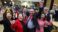 El Labour respira con alivio tras ganar por poco un escaño en Escocia