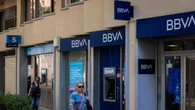BBVA araña seis puntos al Sabadell en cuota de mercado de pymes en Catalunya