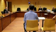 Condenado a 15 años de cárcel por asesinar a su abuela estrangulándola en su casa de Sant Gregori
