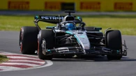Russell se lleva la 'pole' en una reñida clasificación; Alonso maravilla con el 6.º puesto