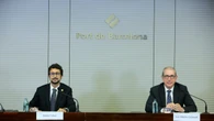 El puerto mueve más contenedores que en 2019, pero ingresa un 15% menos
