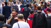 Top profesiones con más salida laboral en España (2025) y cómo formarte para acceder