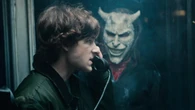 Ethan Hawke emula a Freddy Krueger en la escalofriante y violenta 'Black Phone 2'