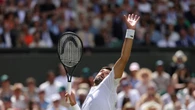 Djokovic borda su servicio para plantarse en dieciseisavos