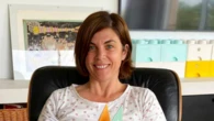 Así es el acogedor ático con terraza en Barcelona donde Samanta Villar vive con su marido y los mellizos: “Mirad mi entrada, me recuerda mucho al teatro”
