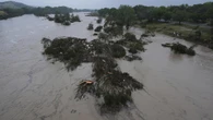 Al menos 13 fallecidos y 20 menores desaparecidos por las inundaciones en Texas