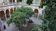 La UB designará en breve a los tres expertos que investigarán el presunto acoso sexual cometido por el catedrático Flecha