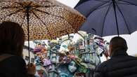 La lluvia desluce el arranque de las Fallas cuyo anhelo emocional es el de superar la dana