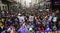 El movimiento feminista exhibe su poderío y fuerza pese al fuerte temporal