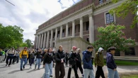 Harvard se apunta un tanto con el fallo judicial que prohíbe a Trump congelar sus fondos