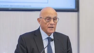 Oliu responde a Martínez que no sabe ni qué son los clientes porque es un inversor internacional