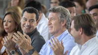 Feijóo sube el tono en Málaga para captar voto descontento del PSOE andaluz