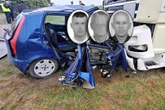 Tragedia pod Tarnowem Fiat nie hamował przed kraksą z tirem. Zginął ojciec i dwa synowie. Prokuratura sprawdzi ważny szczegół