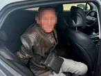 mazowieckie Usłyszał głośne uderzenia w garażu sąsiada. W środku grasował Serb z toporkiem