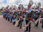 Warto tam być Efektowna parada z widowiskowym pokazem musztry